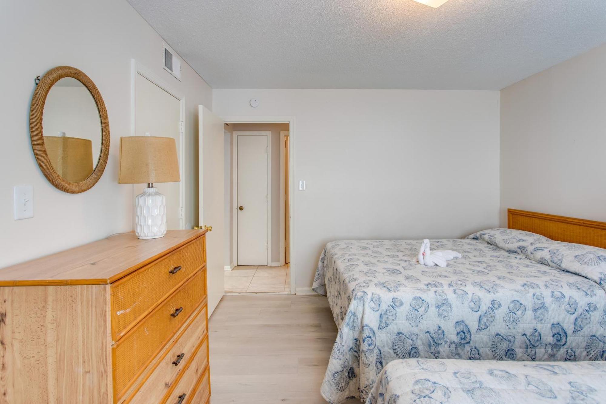Sunny Windy Hill Beachfront Condo With Private Patio マートルビーチ エクステリア 写真